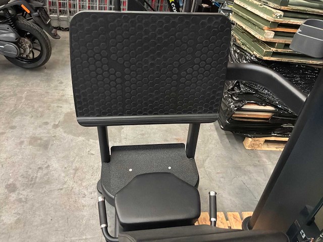 Impulse it-9510 leg press - afbeelding 1 van  6