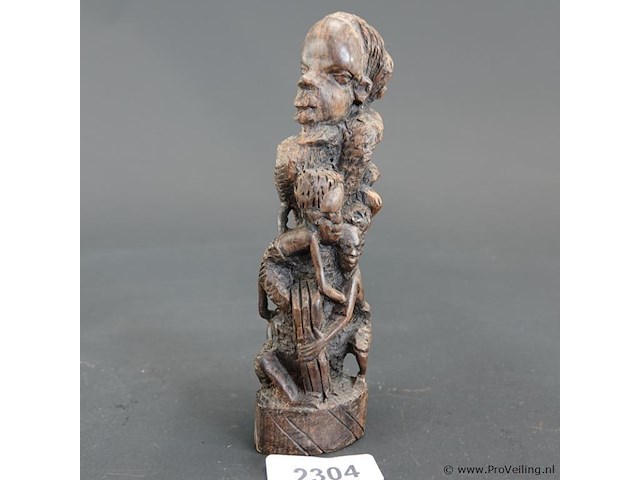 In ebbenhout gesneden makonde/ ujamaa 'tree of life' (levensboom) - afbeelding 1 van  5