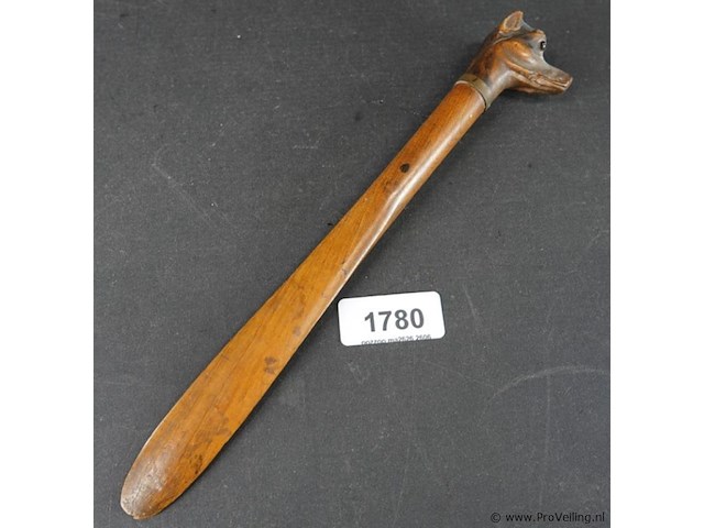 In fraai detail in hout gesneden briefopener - afbeelding 1 van  5
