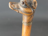 In fraai detail in hout gesneden briefopener - afbeelding 4 van  5