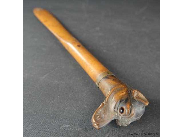 In fraai detail in hout gesneden briefopener - afbeelding 5 van  5