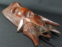 In hard hout gesneden masker - afbeelding 4 van  5