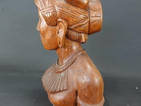 In hardhout gesneden buste - afbeelding 3 van  5