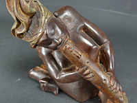 In hardhout gesneden indische fluitspeler - afbeelding 4 van  5