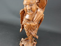 In hardhout gesneden oosterse wijze man - afbeelding 4 van  5