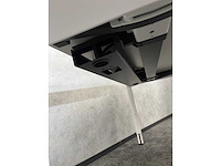 In hoogte instelbaar bureau 140x80 - afbeelding 3 van  7