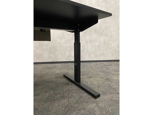 In hoogte instelbaar bureau 160x80 beige zwart - afbeelding 9 van  12