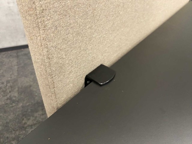 In hoogte instelbaar bureau 160x80 beige zwart - afbeelding 12 van  12