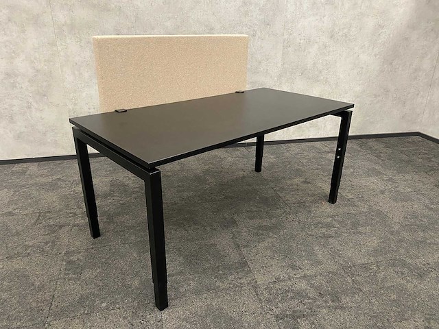 In hoogte instelbaar bureau 160x80 zwart beige - afbeelding 17 van  18