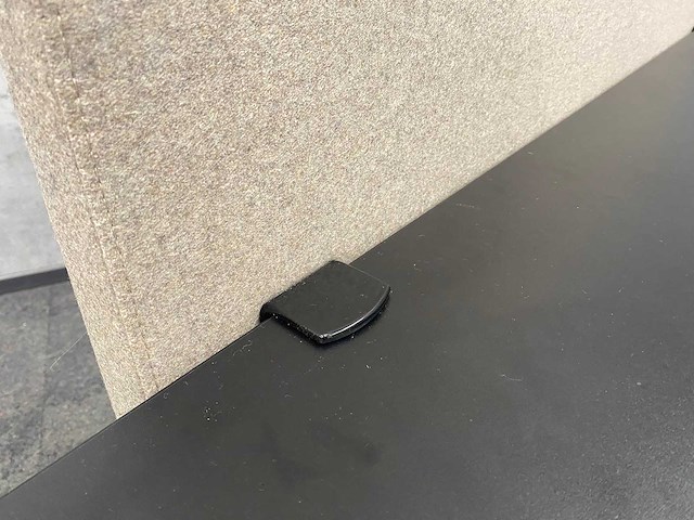 In hoogte instelbaar bureau 160x80 zwart beige - afbeelding 15 van  18