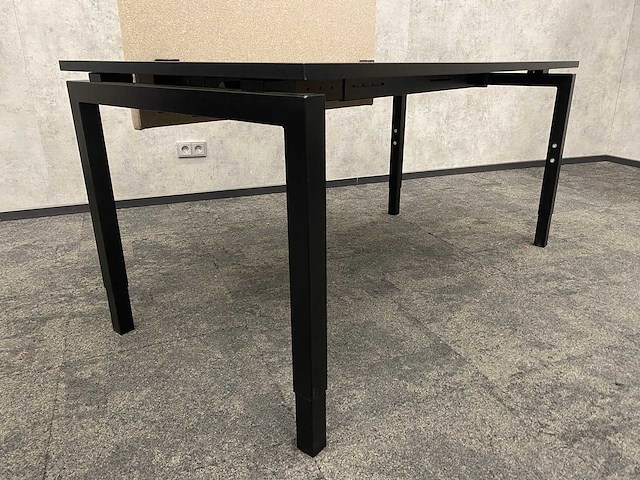 In hoogte instelbaar bureau 160x80 zwart beige - afbeelding 7 van  18