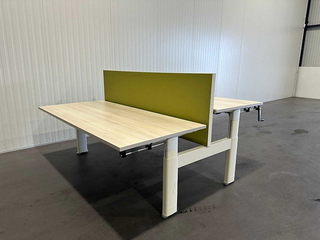 In hoogte verstelbaar bureau met geluidswand - afbeelding 6 van  7