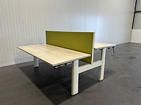 In hoogte verstelbaar bureau met geluidswand - afbeelding 6 van  7