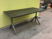 In hoogte verstelbaar bureau - afbeelding 5 van  5