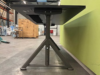 In hoogte verstelbaar bureau - afbeelding 3 van  5