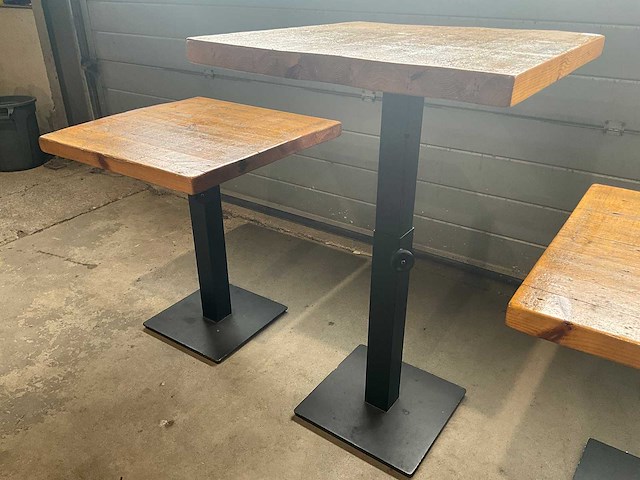 In hoogte verstelbare restauranttafel (3x) - afbeelding 8 van  8