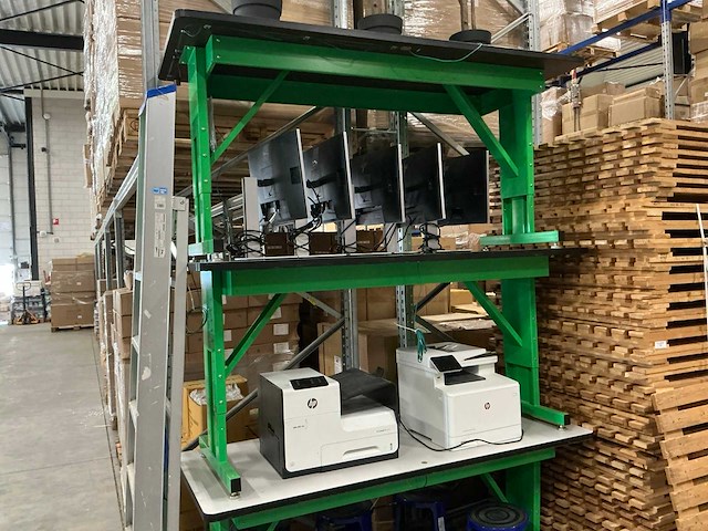 In hoogte verstelbare werktafels l183xb76cm (3x) - afbeelding 1 van  5