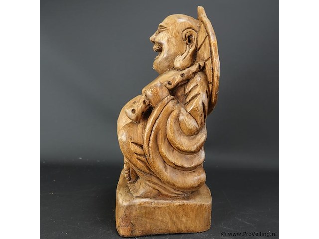 In hout gesneden happy boeddha - afbeelding 3 van  5