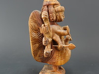 In hout meerarmige godheid of bodhisattvamet duizend handen - afbeelding 3 van  5