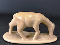 In steen gesneden beest - afbeelding 4 van  5