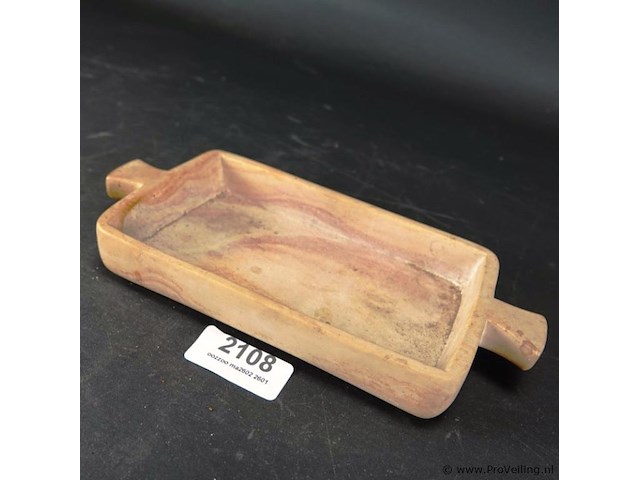 In steen gesneden schaal - afbeelding 1 van  5