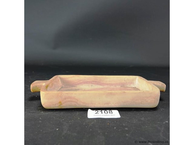 In steen gesneden schaal - afbeelding 2 van  5