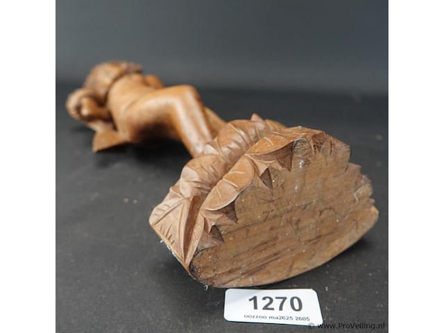 In teakhout gesneden indische dame - afbeelding 5 van  5