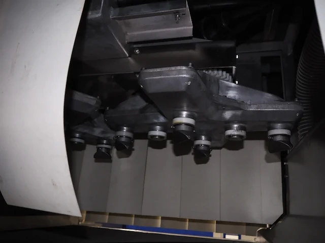 Inauen maschinen ag - afbeelding 8 van  11