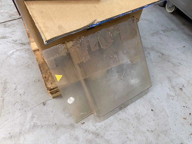 Inauen vc999 - rs compact - dieptrekverpakkingsmachine - afbeelding 4 van  12