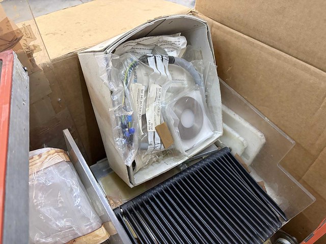 Inauen vc999 - rs compact - dieptrekverpakkingsmachine - afbeelding 5 van  12