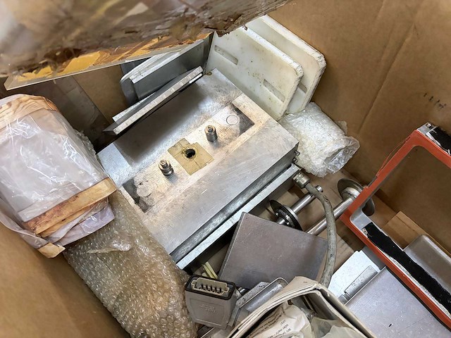 Inauen vc999 - rs compact - dieptrekverpakkingsmachine - afbeelding 6 van  12