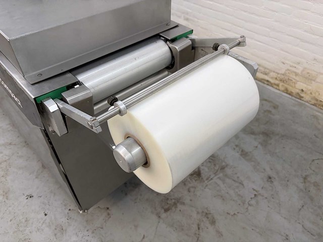 Inauen vc999 - rs compact - dieptrekverpakkingsmachine - afbeelding 8 van  12