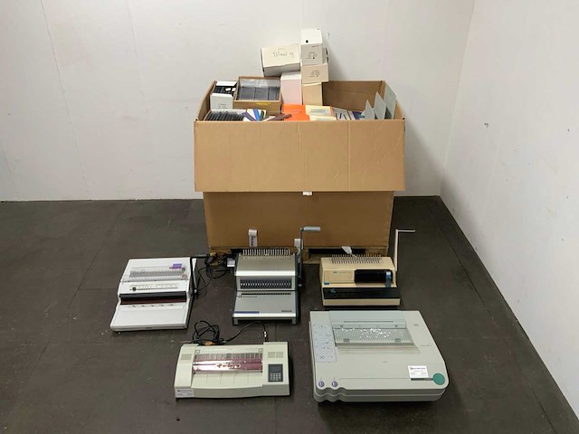 Inbindmachines en toebehoren - afbeelding 1 van  12