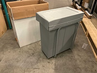Inbouw afvalemmer - afbeelding 1 van  1
