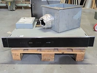 Inbouw combi magnetron met inbouw afzuigkap whirlpool en neff - afbeelding 2 van  9