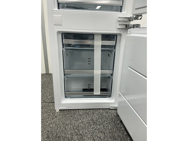 Inbouw koel-vriescombinatie atag, kd66178dn, wit - afbeelding 4 van  5