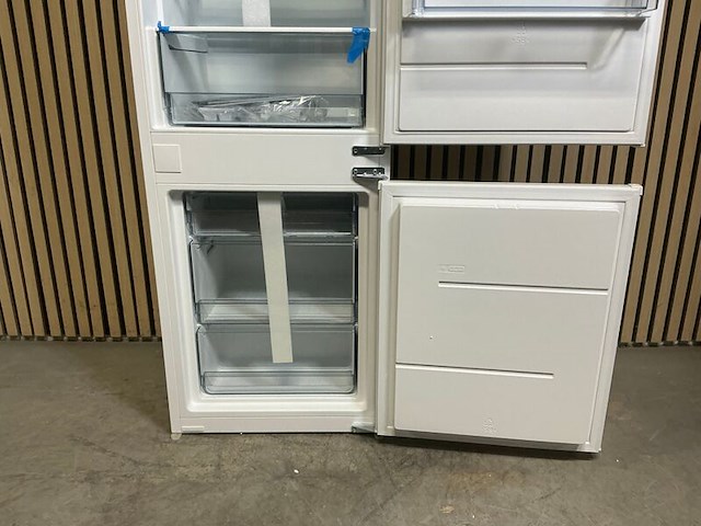 Inbouw koel-vriescombinatie atag, ks14178d - afbeelding 5 van  6