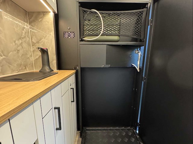 Inbouw module 2p bed voor in een camper - afbeelding 14 van  45
