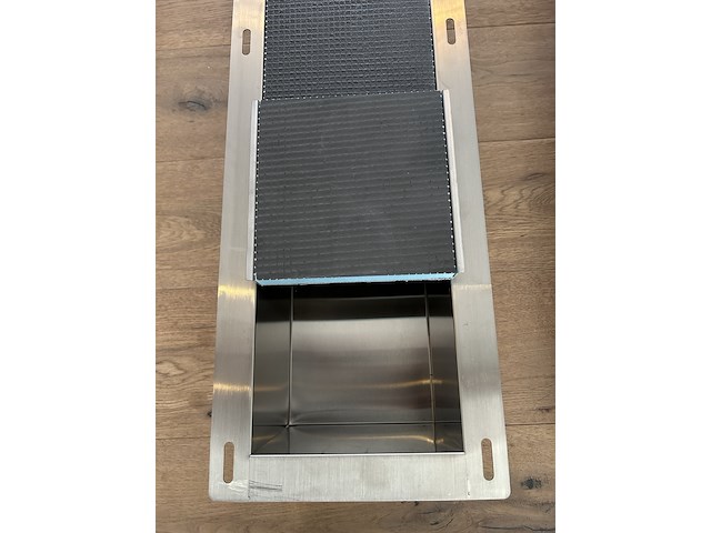 Inbouw nis en toilet reserverolhouder, rocko - afbeelding 3 van  3