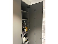Inbouw wandkast 170 x 210 cm - afbeelding 8 van  8
