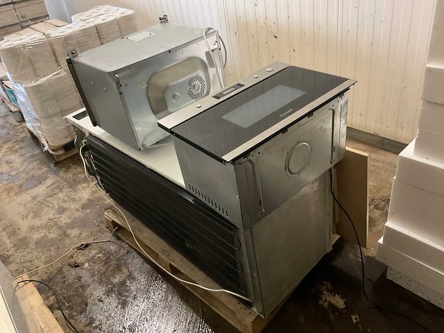 Inbouwkoelkast-diepvries combinatie - afbeelding 2 van  7