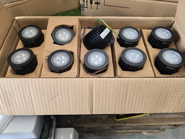 Inbouwspots 10 x 10 stuks philips - afbeelding 1 van  7