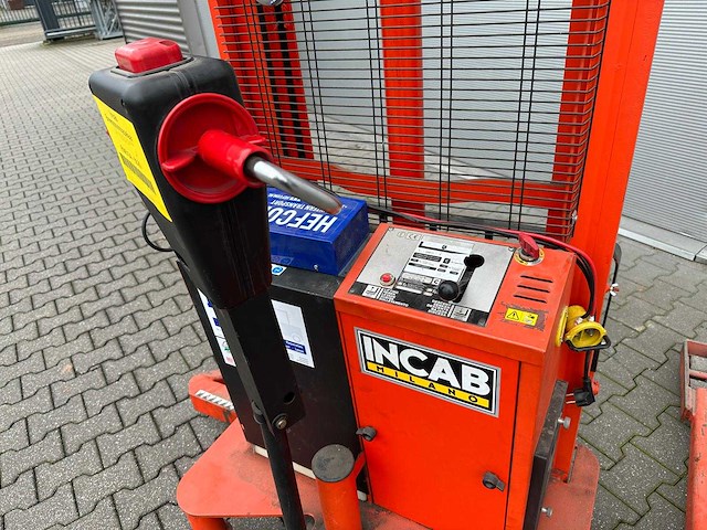 Incab milano - 1998 - elektrische breedspoorstapelaar 700kg - afbeelding 4 van  4