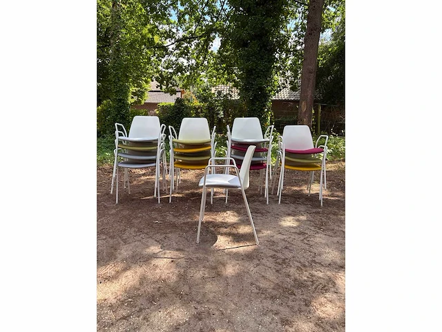 Inclass unnia chair (stoffeerde zitting) (15x) - afbeelding 3 van  4