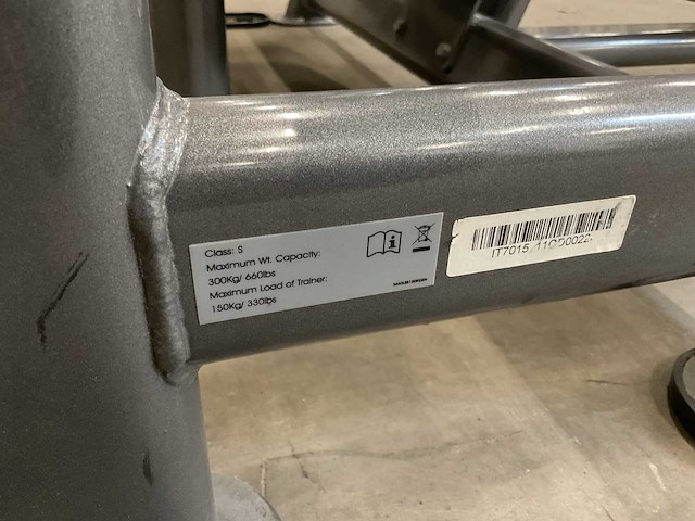 Incline bench press - afbeelding 4 van  4