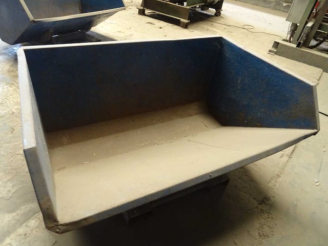 Indapp - 2000 - tkb1500 - kantelbak 1,5m3 - afbeelding 4 van  5