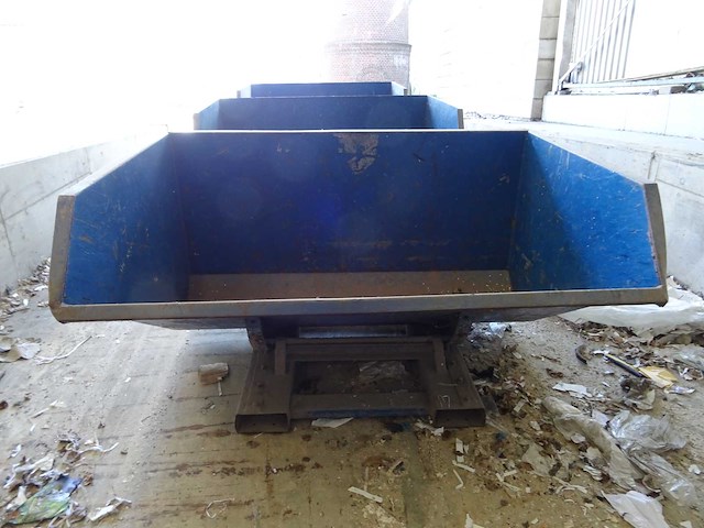Indapp - 2000 - tkb1500 - kantelbak 1,5m3 - afbeelding 2 van  5