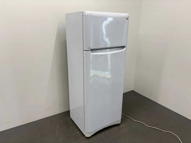 Indesit - indesit koel vrieskast - afbeelding 4 van  7