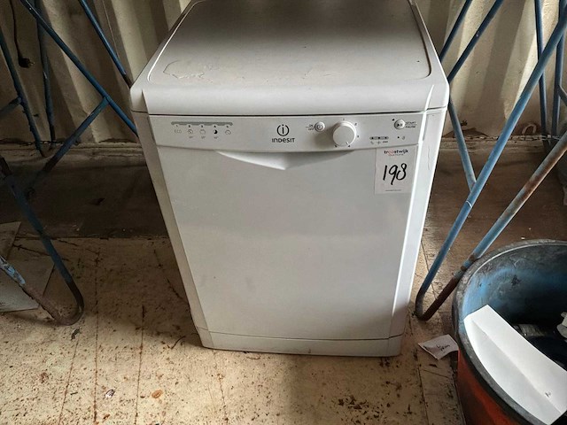 Indesit dfb15b1 vaatwasser - afbeelding 2 van  4