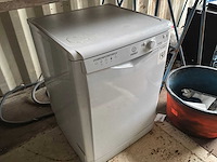 Indesit dfb15b1 vaatwasser - afbeelding 3 van  4